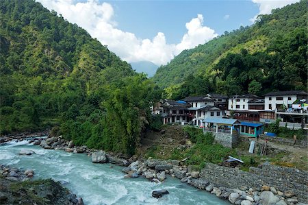 Birethanti village, and Modi River valley, Annapurna Sanctuary Region, Himalayas, Nepal, Asia Foto de stock - Con derechos protegidos, Código: 841-05795832