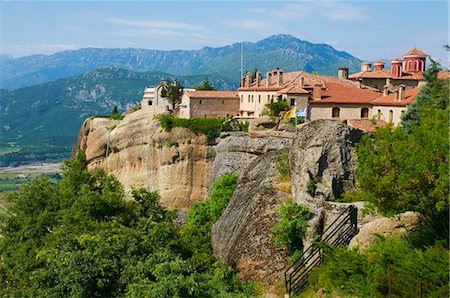 Monastery of St. Etienne, Agios Stefanos, Meteora, UNESCO World Heritage Site, Greece, Europe Fotografie stock - Rights-Managed, Codice: 841-05796349