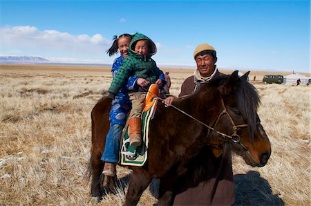 simsearch:841-05796497,k - Nomadic Mongolian people in winter, Province of Khovd, Mongolia, Central Asia, Asia Fotografie stock - Rights-Managed, Codice: 841-05796509