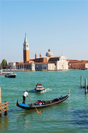 Gondoles et l'île de San Giorgio Maggiore, Venise, UNESCO World Heritage Site, Veneto, Italie, Europe Photographie de stock - Rights-Managed, Code: 841-05796706