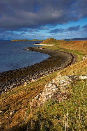 Une vue sur les plages de corail près de Dunvegan, île de Skye, en Ecosse, Royaume-Uni, Europe Photographie de stock - Rights-Managed, Code: 841-05796890