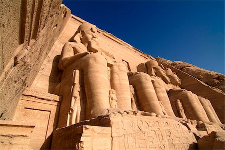 Temple d'Abou Simbel, patrimoine mondial UNESCO, lac Nasser, l'Egypte, l'Afrique du Nord, Afrique Photographie de stock - Rights-Managed, Code: 841-05845971