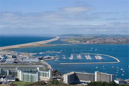 dorset - View of Chesil Beach from the hilltop of the Isle of Portland, Dorset, England, United Kingdom, Europe Foto de stock - Con derechos protegidos, Código: 841-05846131