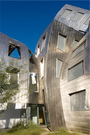 The Cleveland Clinic, Lou Ruvo Center for Brain Health, Frank Gehry architect, Las Vegas, Nevada, United States of America, North America Stock Photo - Rights-Managed, Code: 841-05846147