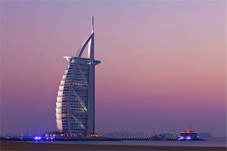 Hôtel Burj al Arab au coucher du soleil, Dubai, Émirats Arabes Unis, Moyen-Orient Photographie de stock - Rights-Managed, Code: 841-05846161