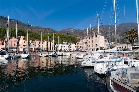 Bogliaco, Lake Garda, Lombardy, Italian Lakes, Italy, Europe Foto de stock - Con derechos protegidos, Código: 841-05846176