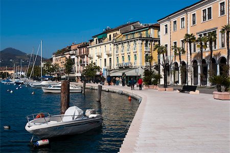 Lungolago Zanardelli, Salo, Lake Garda, Lombardy, Italian Lakes, Italy, Europe Stock Photo - Rights-Managed, Code: 841-05846184