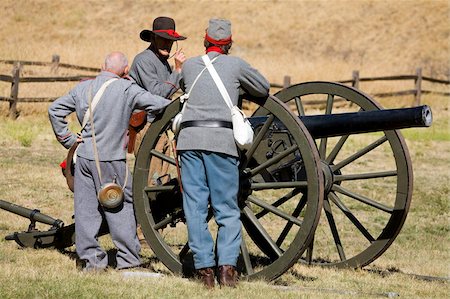 Reconstitution de la guerre de Sécession à Fort Tejon State Historic Park, Lebec, comté de Kern, en Californie, États-Unis d'Amérique, Amérique du Nord Photographie de stock - Rights-Managed, Code: 841-05846297