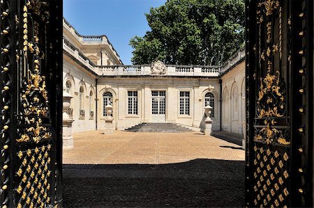 The Musee Calvet, Museum of Fine Arts and Archaeology, Avignon, Provence, France, Europe Foto de stock - Direito Controlado, Número: 841-05846359