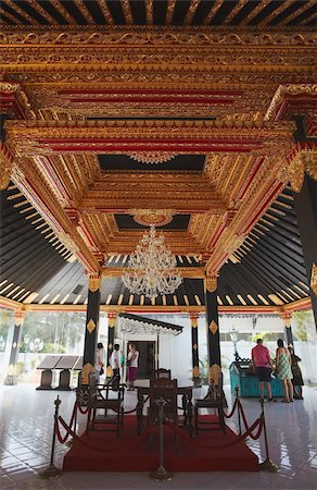 rokuon ji - Interior of Golden Pavilion (Bangsal Kencana) in grounds of Kraton (Palace of Sultans), Yogyakarta, Java, Indonesia, Southeast Asia, Asia Stock Photo - Rights-Managed, Code: 841-05846516