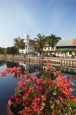 Colonial buildings along canal of Kali Besar, Kota, Jakarta, Java, Indonesia, Southeast Asia, Asia Foto de stock - Con derechos protegidos, Código: 841-05846569