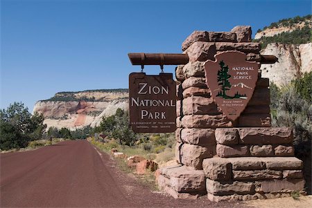 sign (instructional only) - East entrance, Zion National Park, Utah, United States of America, North America Stock Photo - Rights-Managed, Code: 841-05846589