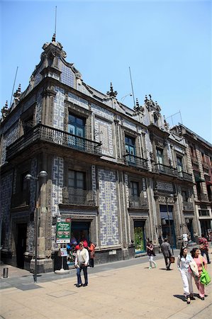 simsearch:841-05846761,k - Sanborns department store, Casa de los Azulejos (House of Tiles), originally a palace, Mexico City, Mexico, North America Foto de stock - Con derechos protegidos, Código: 841-05846719