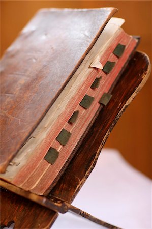 fundamento - Latin Bible, France, Europe Foto de stock - Con derechos protegidos, Código: 841-05846877