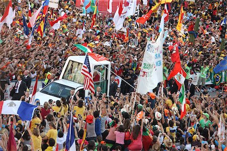 Le pape Benoît XVI à la place de Cibeles lors de World Youth Day 2011, Madrid, Espagne, Europe Photographie de stock - Rights-Managed, Code: 841-05847017