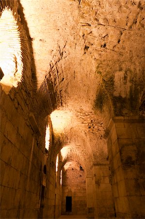 palace corridor - Basement halls, Diocletian's Palace, UNESCO World Heritage Site, Split, region of Dalmatia, Croatia, Europe Stock Photo - Rights-Managed, Code: 841-05847275