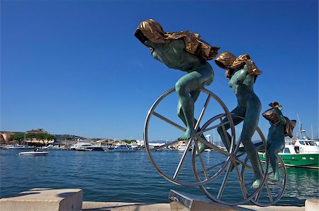 Sisyphus sculpture, by Anna Chromy, seafront, St. Tropez, Var, Provence, Cote d'Azur, France, Mediterranean, Europe Stock Photo - Rights-Managed, Code: 841-05847379