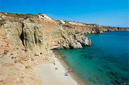 Tsigrado beach and bay, Milos, Cyclades Islands, Greek Islands, Aegean Sea, Greece, Europe Foto de stock - Direito Controlado, Número: 841-05847498