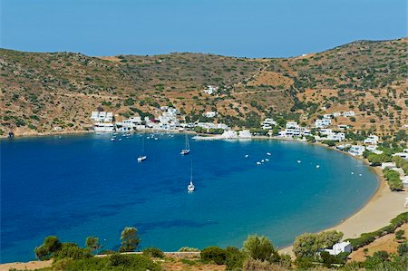 Monastère des Taxiarques, village et plage, Vathi, Sifnos, Iles Cyclades, îles grecques, mer Égée, Grèce, Europe Photographie de stock - Rights-Managed, Code: 841-05847523