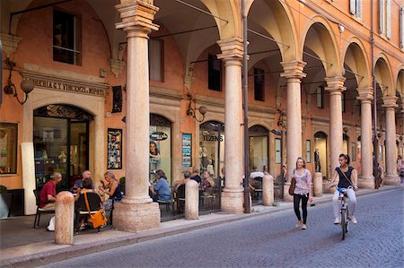 Arcades, Modena, Emilia Romagna, Italy, Europe Stock Photo - Rights-Managed, Code: 841-05847881