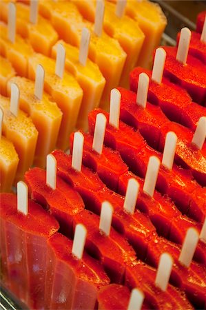 popsicle - Glaces colorées, Bergame, Lombardie, Italie, Europe Photographie de stock - Rights-Managed, Code: 841-05847883