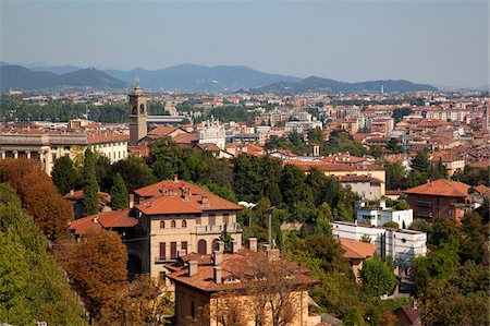 simsearch:841-05848061,k - View of Lower Town from Upper Town, Bergamo, Lombardy, Italy, Europe Stock Photo - Rights-Managed, Code: 841-05847916