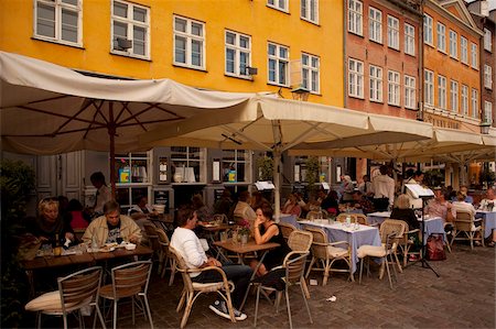 Restaurants, Nyhavn, Copenhagen, Denmark, Scandinavia, Europe Foto de stock - Con derechos protegidos, Código: 841-05848135