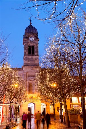 simsearch:841-06032581,k - Christmas lights and Guild Hall at dusk, Derby, Derbyshire, England, United Kingdom, Europe Foto de stock - Direito Controlado, Número: 841-05848312