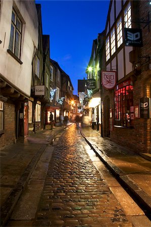 european cobbled street - The Shambles at Christmas, York, Yorkshire, England, United Kingdom, Europe Stock Photo - Rights-Managed, Code: 841-05848480