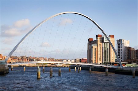 Millennium Bridge and The Baltic from the Quayside, Newcastle upon Tyne, Tyne and Wear, England, United Kingdom, Europe Stock Photo - Rights-Managed, Code: 841-05848499