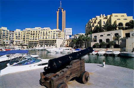 Portomaso Marina appartements exclusifs, Paceville, St. Julian, Malte, Méditerranée, Europe Photographie de stock - Rights-Managed, Code: 841-05848546