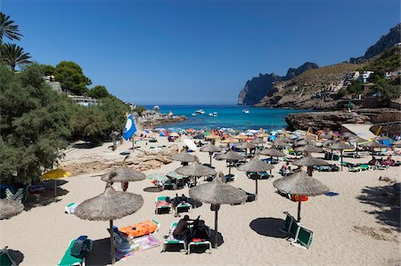 people group high angle view not aerial - Cala San Vincente (Cala Sant Vicenc), Mallorca (Majorca), Balearic Islands, Spain, Mediterranean, Europe Stock Photo - Rights-Managed, Code: 841-05848645