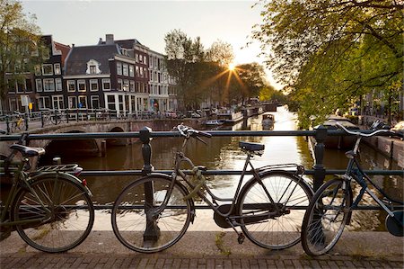 Brouwersgracht and bicycles, Amsterdam, North Holland, Netherlands, Europe Stock Photo - Rights-Managed, Code: 841-05848743