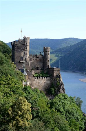 Château de Rheinstein près de Trechtingshausen, vallée du Rhin, Rhénanie-Palatinat, Allemagne, Europe Photographie de stock - Rights-Managed, Code: 841-05959923