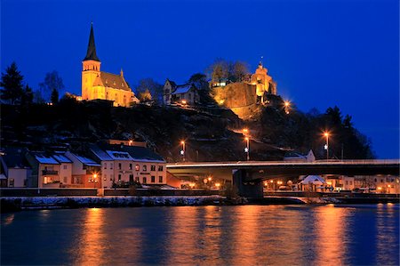 Od town with castle in winter, Saarburg, Saar Valley, Rhineland-Palatinate, Germany, Europe Stock Photo - Rights-Managed, Code: 841-05959937