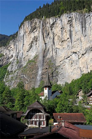 pictures scenery waterfalls hills - Lauterbrunnen Falls, Lauterbrunnen Valley, Bernese Oberland, Swiss Alps, Swiitzerland, Europe Stock Photo - Rights-Managed, Code: 841-05960058