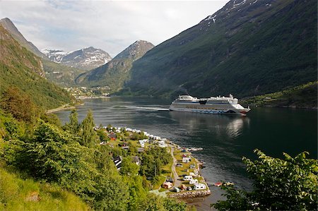 fiordo - Geiranger Fjord, UNESCO World Heritage Site, More og Romsdal, Norway, Scandinavia, Europe Foto de stock - Con derechos protegidos, Código: 841-05960154