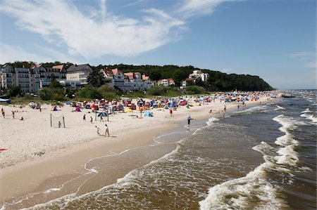 Beach at the Baltic Sea spa of Bansin, Usedom, Mecklenburg-Western Pomerania, Germany, Europe Stock Photo - Rights-Managed, Code: 841-05960187