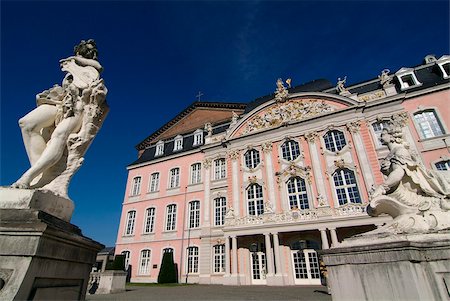 Electoral palace, Trier, Rhineland-Palatinate, Germany, Europe Foto de stock - Direito Controlado, Número: 841-05960336