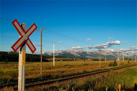 Canada Pacific Railway, près de Canmore, Banff National Park, l'UNESCO World Heritage Site, montagnes Rocheuses, en Alberta, Canada, Amérique du Nord Photographie de stock - Rights-Managed, Code: 841-05960407