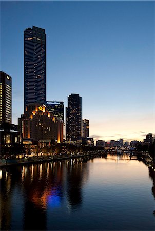 City Centre and Yarra River at dusk, Melbourne, Victoria, Australia, Pacific Stock Photo - Rights-Managed, Code: 841-05960526