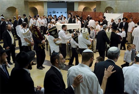 dancing travel - Jews dancing with Torah scrolls, Simhat Torah Jewish Festival, Jerusalem, Israel, Middle East Stock Photo - Rights-Managed, Code: 841-05960581