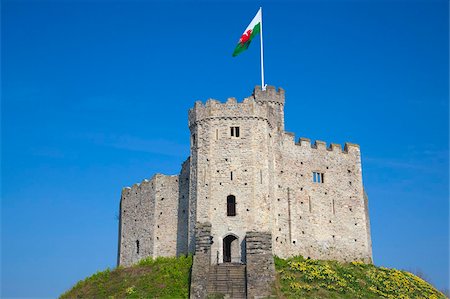 simsearch:841-06033230,k - Norman Keep, Cardiff Castle, Cardiff, South Wales, Wales, United Kingdom, Europe Stock Photo - Rights-Managed, Code: 841-05960629