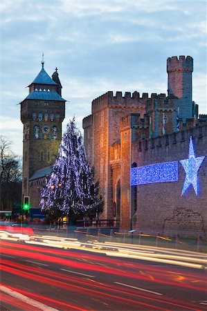 simsearch:841-09086071,k - Cardiff Castle with Christmas lights and traffic light trails, Cardiff, South Wales, Wales, United Kingdom, Europe Stock Photo - Rights-Managed, Code: 841-05960639