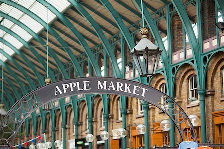 Apple Market, Covent Garden, London, England, United Kingdom, Europe Stock Photo - Rights-Managed, Code: 841-05960683