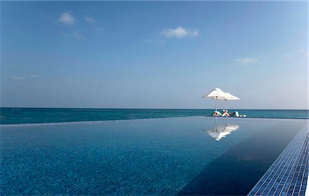 piscine à débordement - Tropical Island, île de Kuramathi, Ari Atoll, Maldives, océan Indien, Asie Photographie de stock - Rights-Managed, Code: 841-05961496