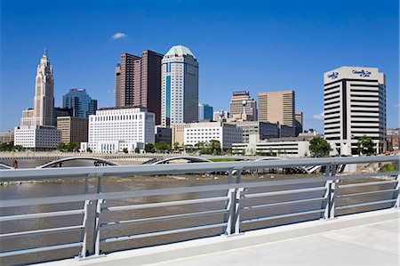 Toits de la ville et la rivière Scioto, Columbus, Ohio, États-Unis d'Amérique, l'Amérique du Nord Photographie de stock - Rights-Managed, Code: 841-05961558