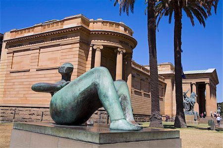 Reclining Figure by Henry Moore outside Art Gallery of New South Wales, The Domain Park, Sydney, New South Wales, Australia, Pacific Stock Photo - Rights-Managed, Code: 841-05961575