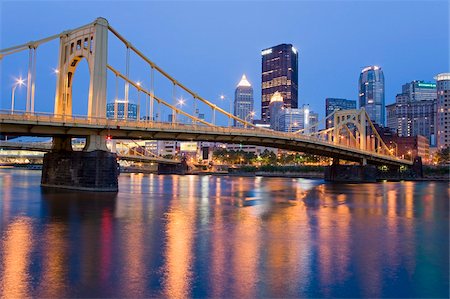 roberto clemente bridge - Andy Warhol Bridge (7th Street Bridge) over the Allegheny River, Pittsburgh, Pennsylvania, United States of America, North America Stock Photo - Rights-Managed, Code: 841-05961615