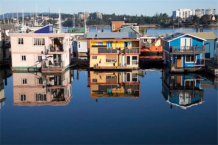 Colourful boat houses, Fisherman's Wharf, Victoria, Vancouver Island, British Columbia, Canada, North America Foto de stock - Direito Controlado, Número: 841-05961734